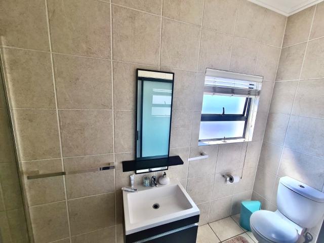 Apartment for sale in Vosloorus, Gauteng