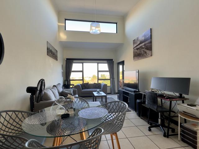 Apartment for sale in Vosloorus, Gauteng