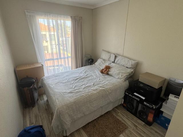 Apartment for sale in Vosloorus, Gauteng