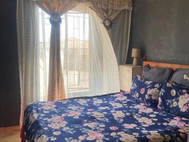 Apartment for sale in Olievenhoutbos, Gauteng