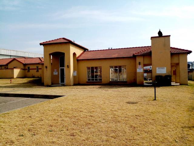 Apartment for sale in Vosloorus, Gauteng