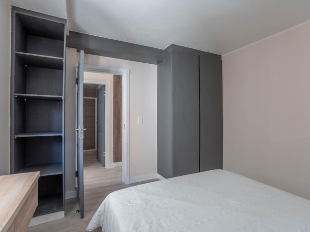 Apartment for sale in Seaview, Kwazulu-natal