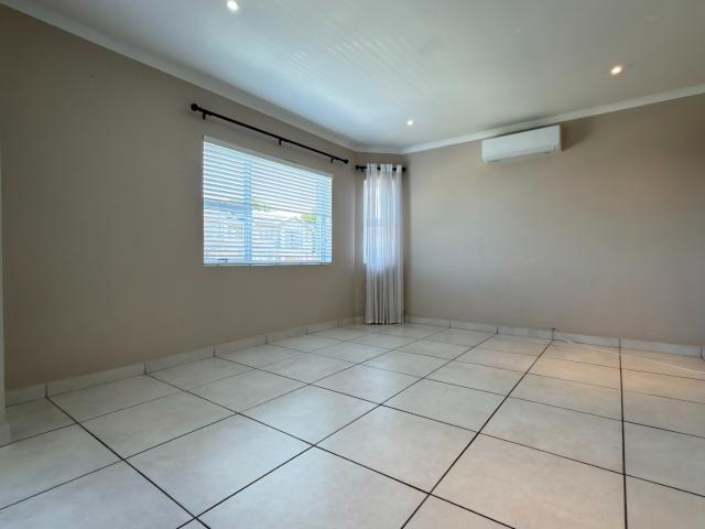 Apartment for sale in Durban North, Kwazulu-natal
