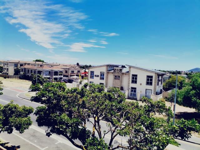 Apartment for sale in Blouberg, Western Cape