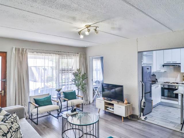 Apartment for sale in Paulshof, Alexandra