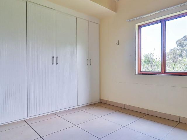 Apartment for sale in Paulshof, Alexandra