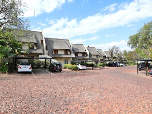 Apartment for sale in Paulshof, Randburg