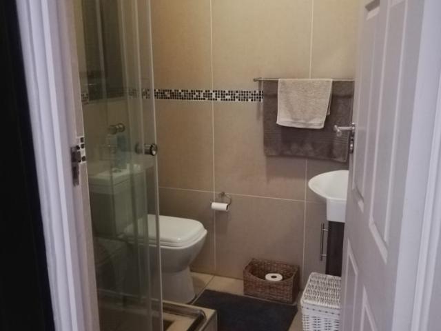 Apartment for sale in Dr Kenneth Kaunda, North West
