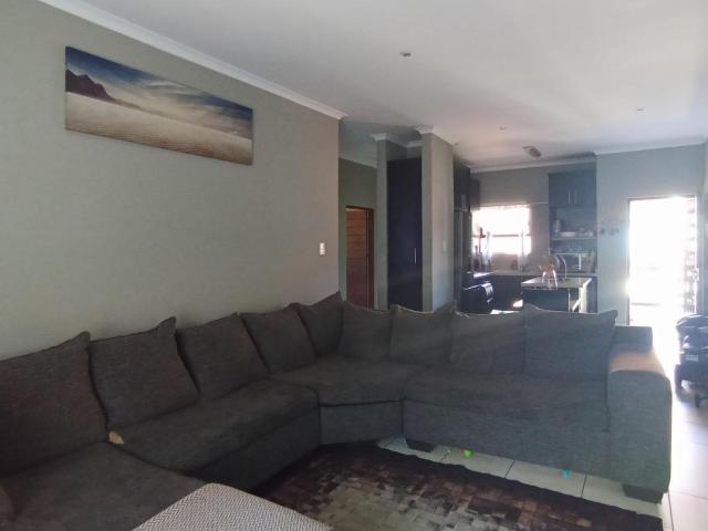 Apartment for sale in The Wilds, City of Tshwane Metropolitan Municipality