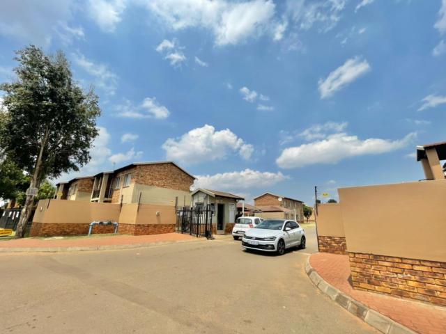 Apartment for sale in Soweto, Gauteng