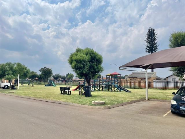 Apartment for sale in Soweto, Gauteng