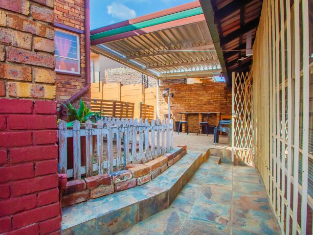 Apartment for sale in Kagiso, Gauteng