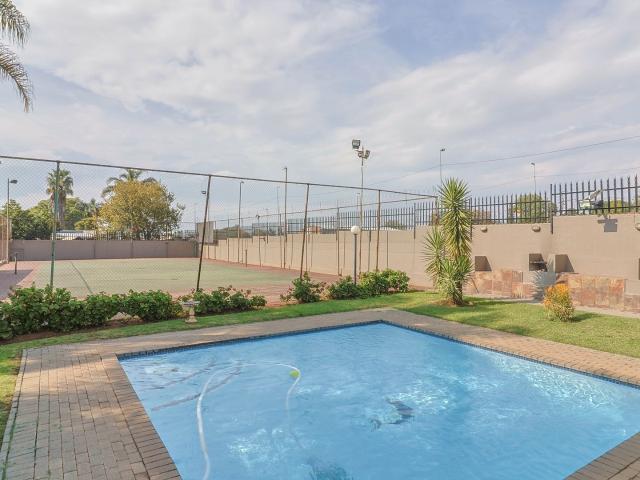 Apartment for sale in Nooitgedacht, Gauteng