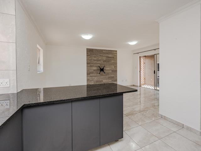 Apartment for sale in Nooitgedacht, Gauteng