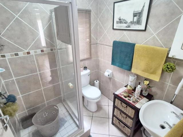 Apartment for sale in Gauteng