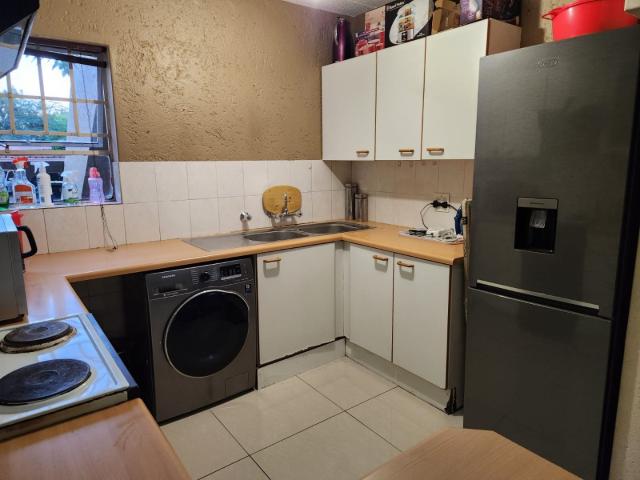 Apartment for sale in Vosloorus, Gauteng