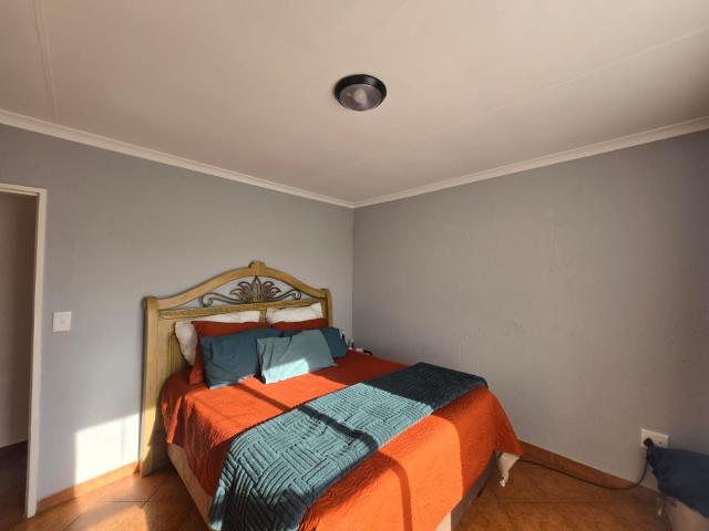 Apartment for sale in Lesedi Local Municipality, Gauteng