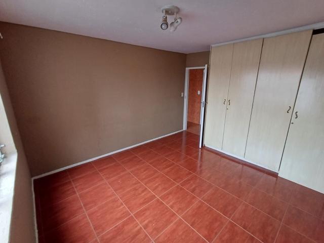Apartment for sale in Vosloorus, Gauteng