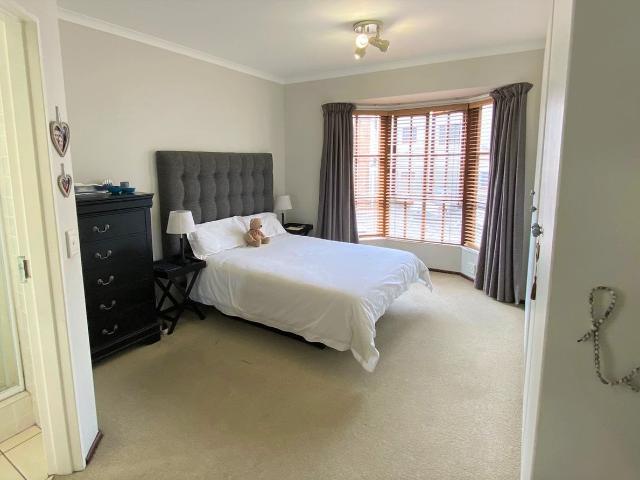 Apartment for sale in Alexandra, Gauteng