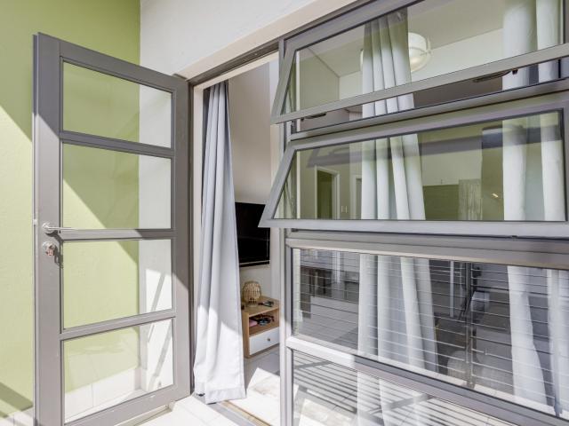 Apartment for sale in Alexandra, Gauteng
