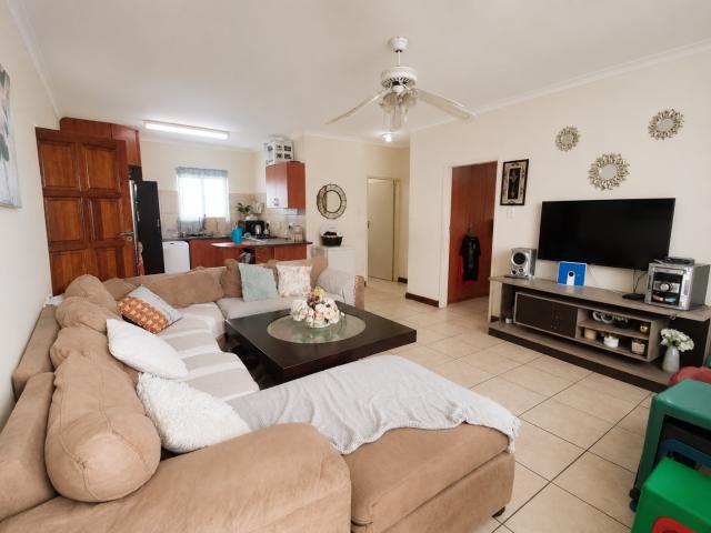 Apartment for sale in Tlhabane, North West