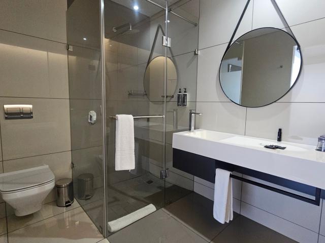 Apartment for sale in Alexandra, Gauteng