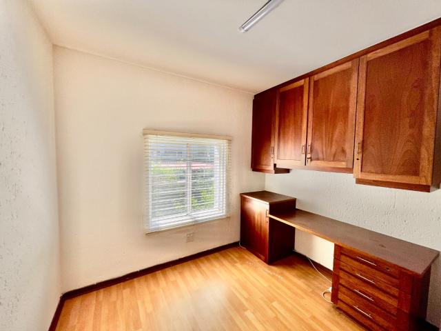 Apartment for sale in Vosloorus, Gauteng