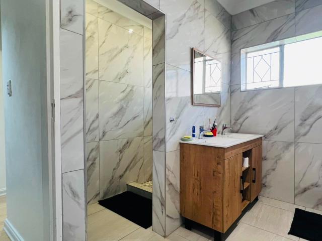 Apartment for sale in Alexandra, Gauteng