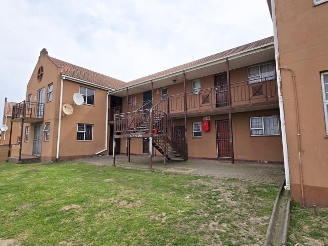 Apartment for sale in Cape Flats, East London