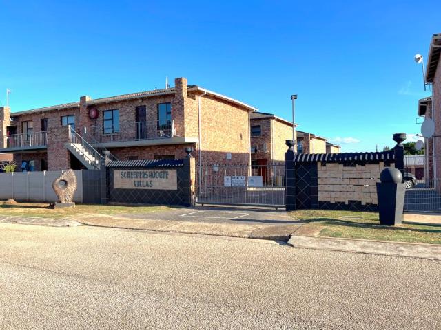 Apartment for sale in Uitenhage, Eastern Cape