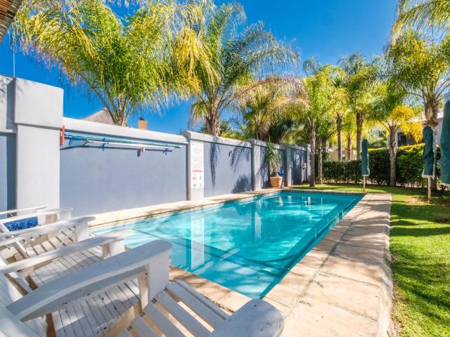 Apartment for sale in Hartbeespoort Dam Nature Reserve, North West