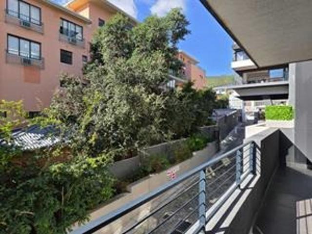 Apartment for sale in Cape Town, Western Cape