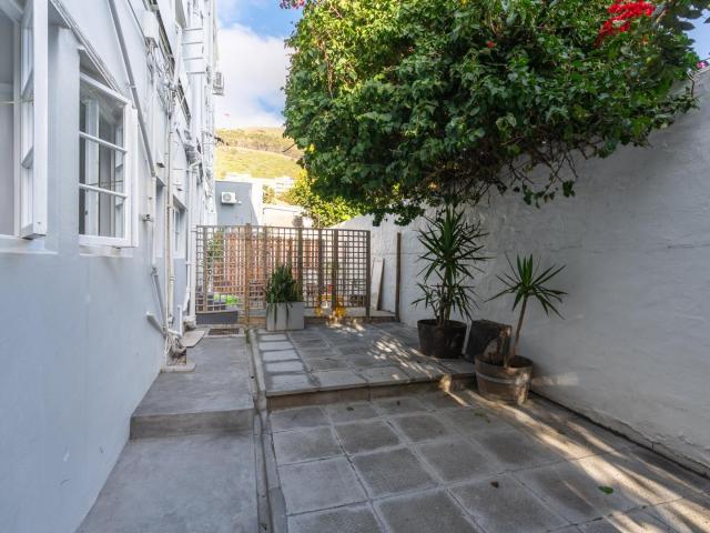 Apartment for sale in Cape Town, Western Cape