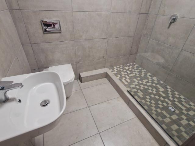 Apartment for sale in Seaview, Kwazulu-natal