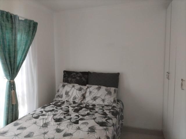Apartment for sale in Kingsburgh, Kwazulu-natal