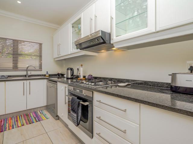 Apartment for sale in Princess Grant, Kwazulu-natal