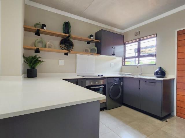 Apartment for sale in Waterkloof, Gauteng