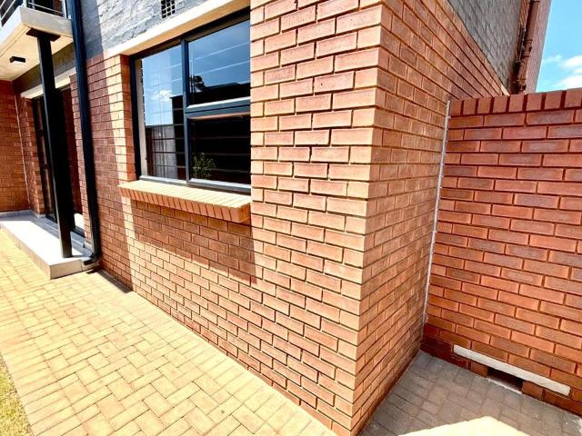 Apartment for sale in Waterkloof, Gauteng