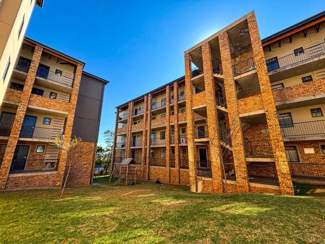 Apartment for sale in Vosloorus, Gauteng