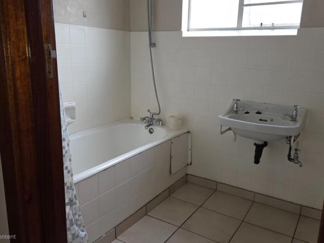 Apartment for sale in East London, Eastern Cape