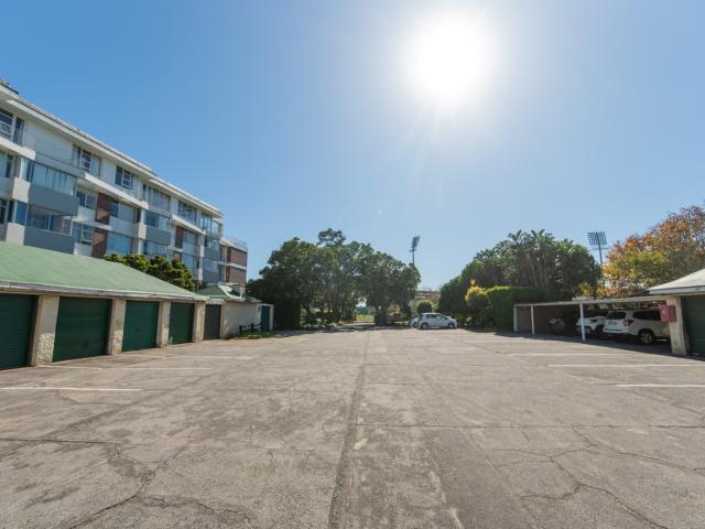 Apartment for sale in Port Elizabeth, Eastern Cape