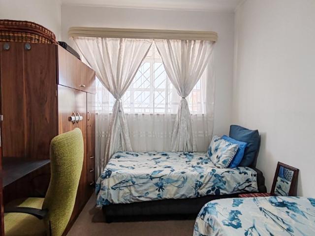 Apartment for sale in Port Elizabeth, Eastern Cape
