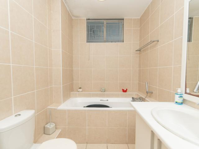 Apartment for sale in Port Elizabeth, Eastern Cape