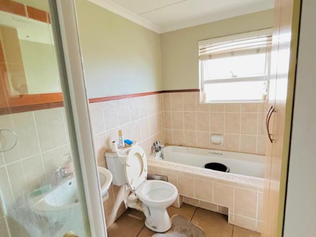 Apartment for sale in Alexandra, Gauteng