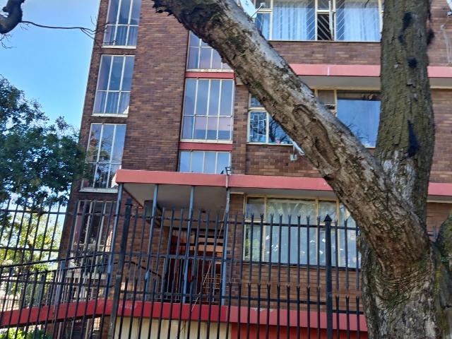 Apartment for sale in Waterkloof, Gauteng