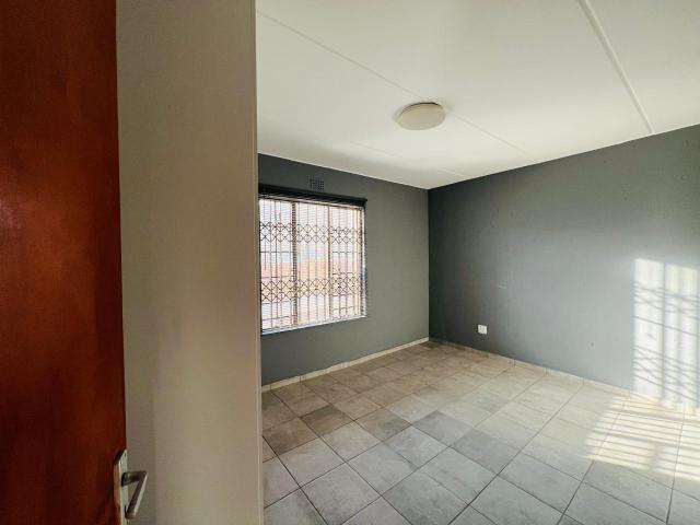 Apartment for sale in Ekurhuleni, Gauteng