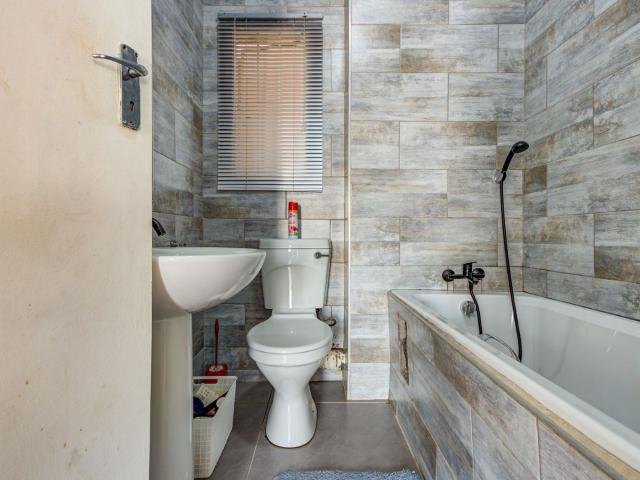 Apartment for sale in Ekurhuleni, Gauteng