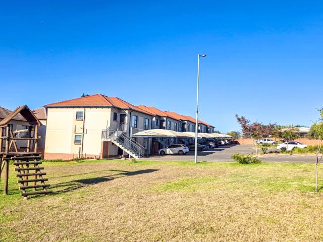 Apartment for sale in The Reeds, Gauteng