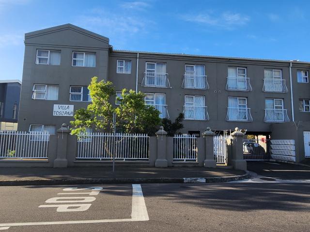 Apartment for sale in Goodwood, Western Cape