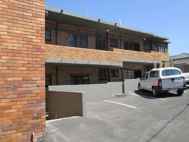Apartment for sale in Vosloorus, Gauteng
